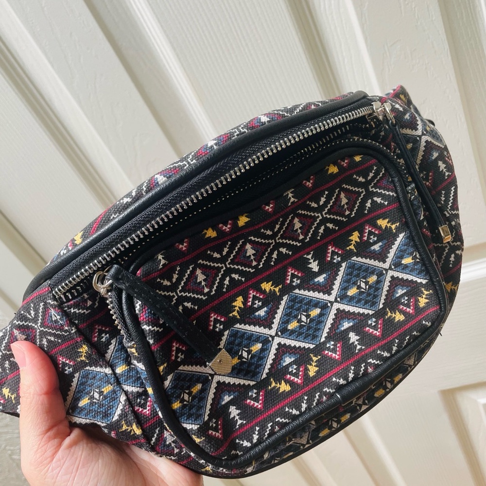 Wild Fable Fanny-pack with Ethnic Pattern